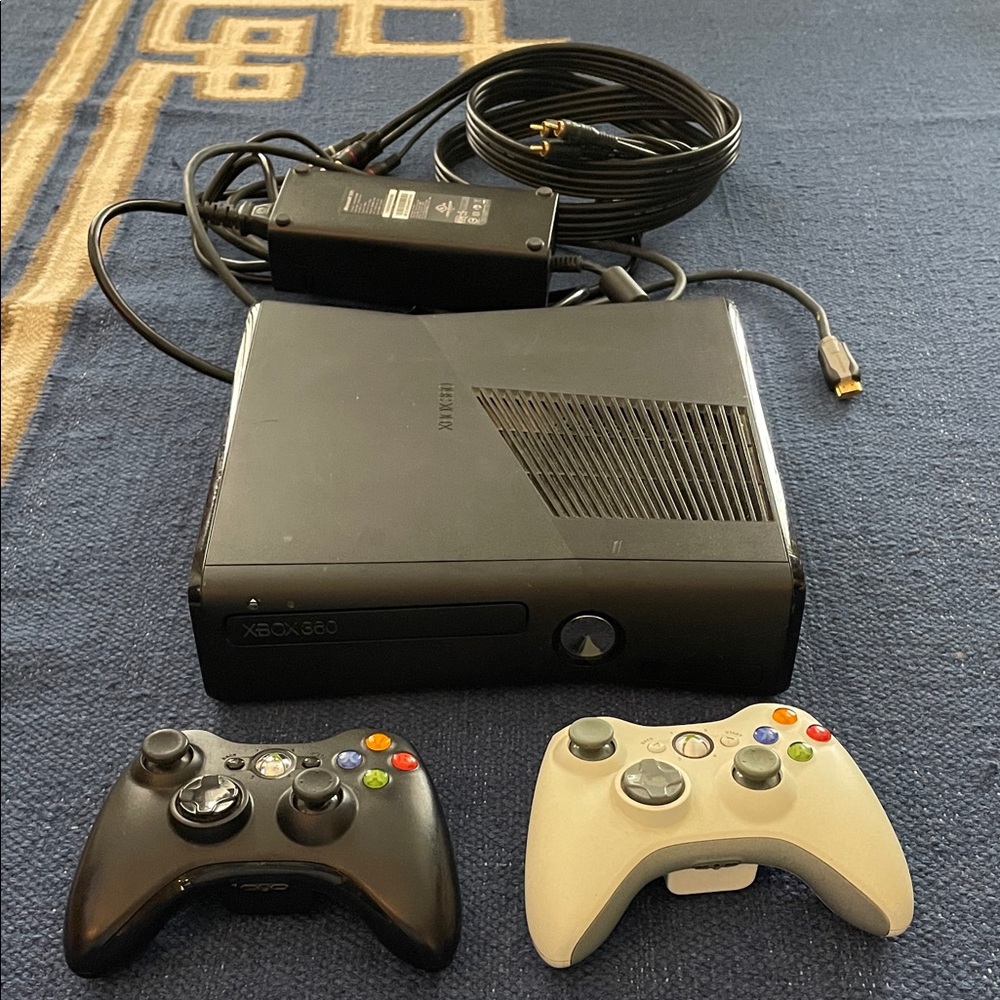 X box 360 Black Console game set with 2 controllers